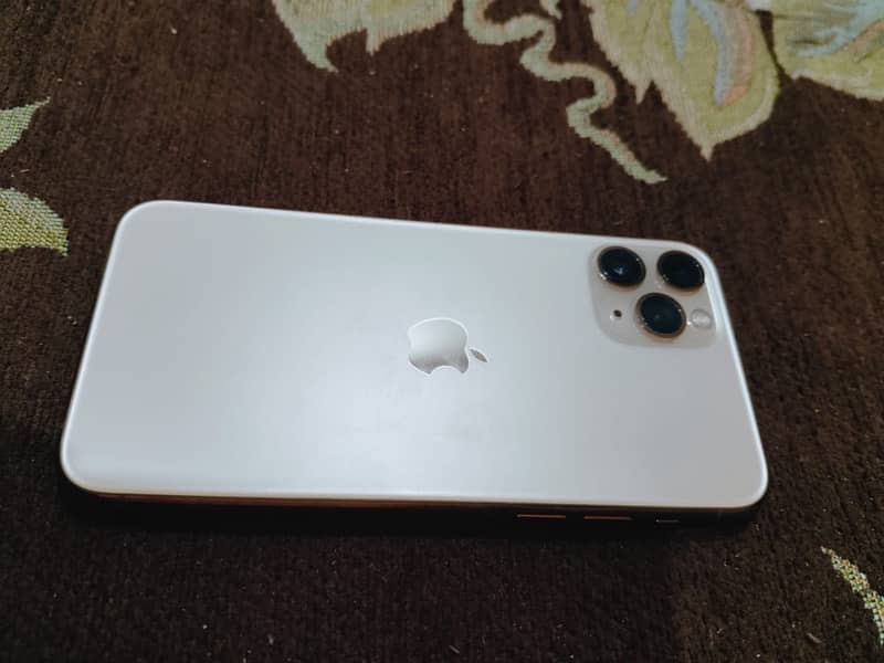 IPhone 11 pro 1