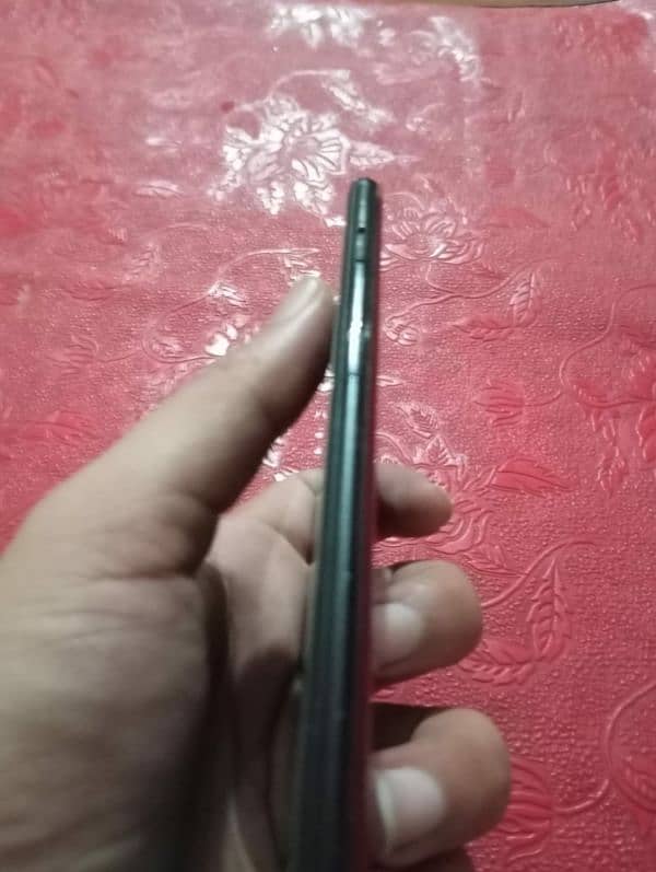 One Plus 6T 8GB 128GB Black color 1