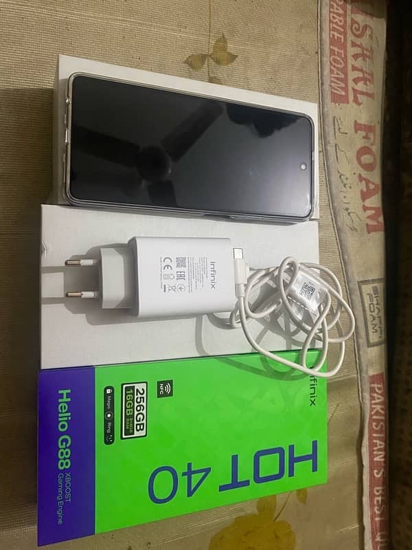 infinix hot 40 just box open 8gb ram 256 memory 6