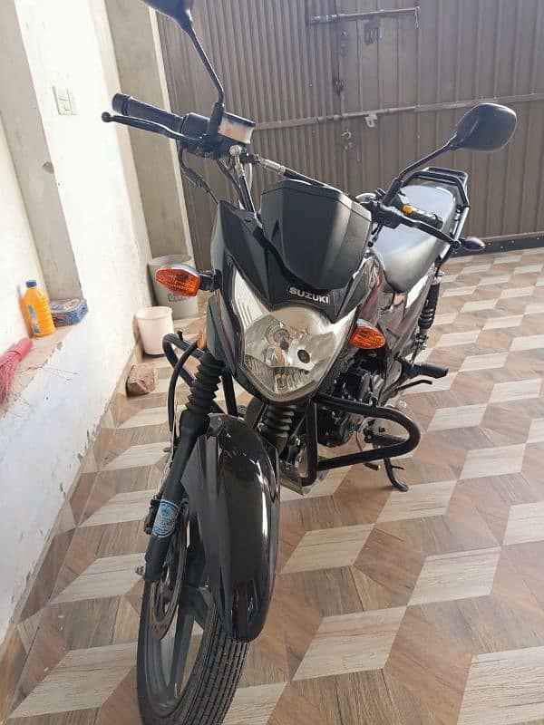 Suzuki GR 150 total genuin 1