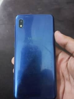 SAMSUNG A10