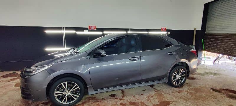 Toyota Corolla Altis 2017 7