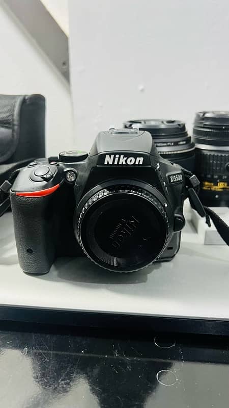 Nikon D5500 DSLR with 85mm Lens 11