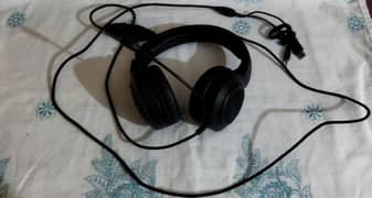 Gaming headphones