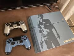 PS4 Slim 1 TB Uncharted Limited edition with games