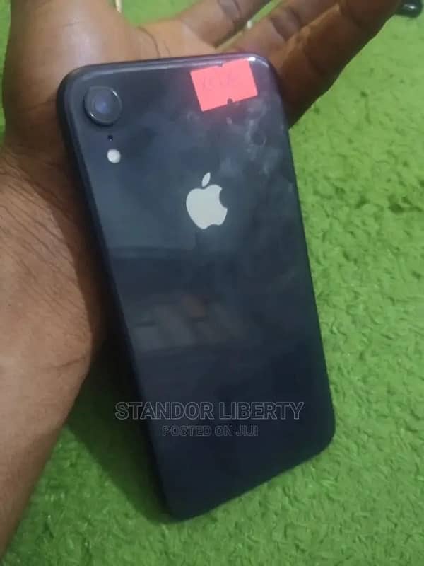 iphone xr 64gb 1