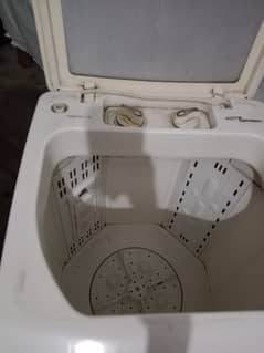 AMAZING WASHING MACHINE