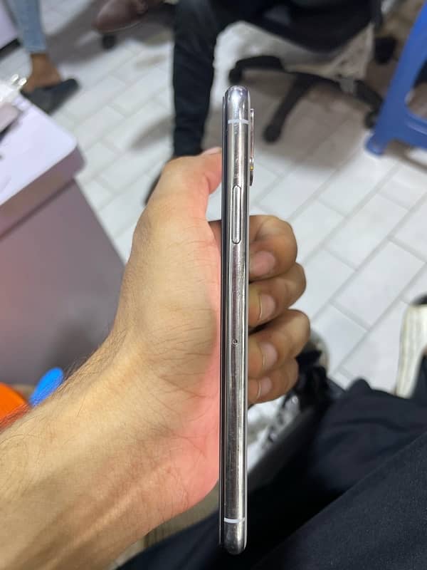 iPhone X PTA Aproved 256Gb 4