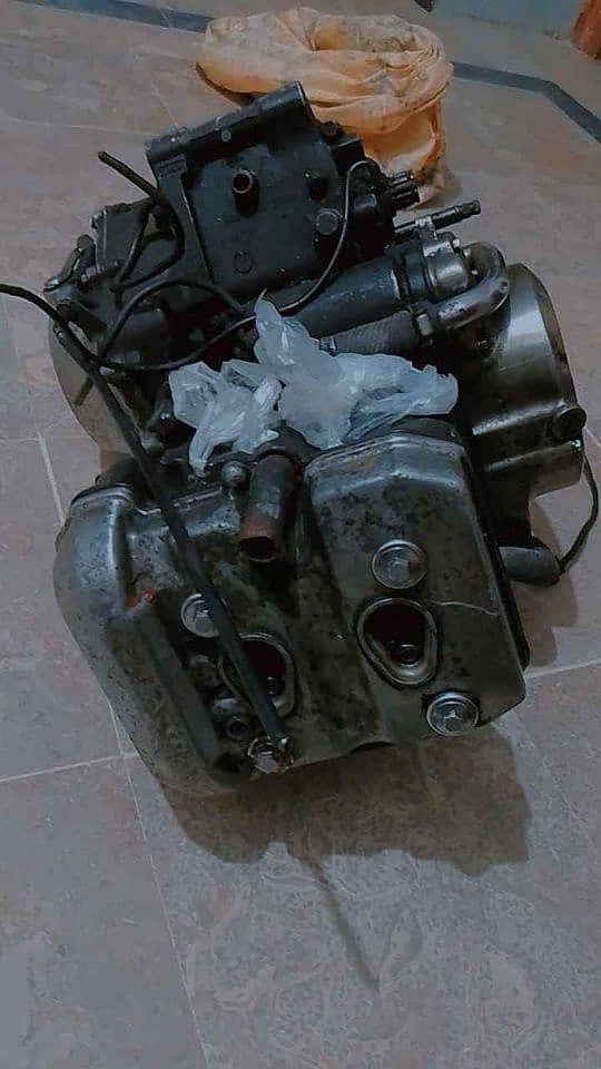 Kawasaki ZZR 250cc Dual Cylinder Engine 2