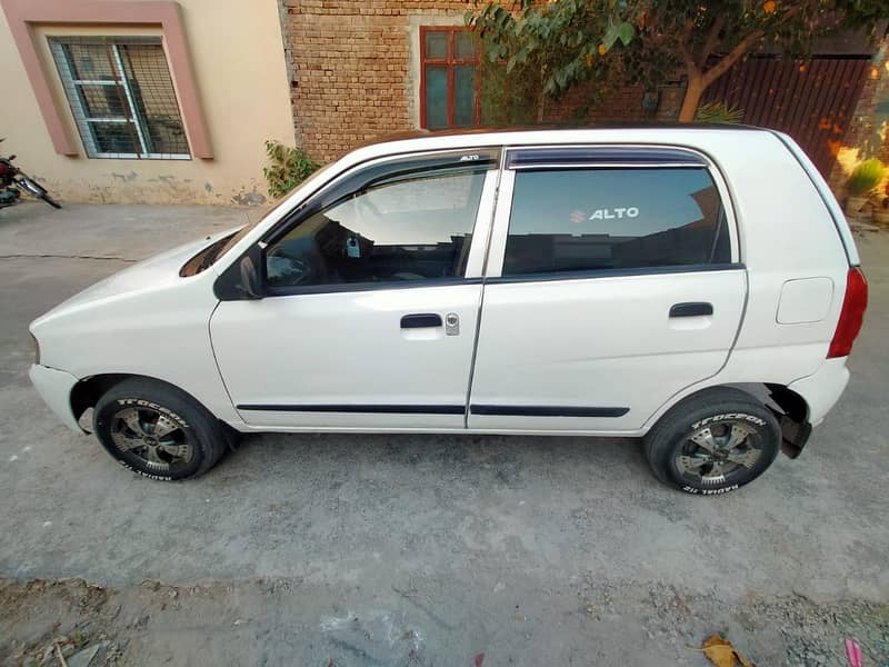 Suzuki Alto 2011 VXR 8