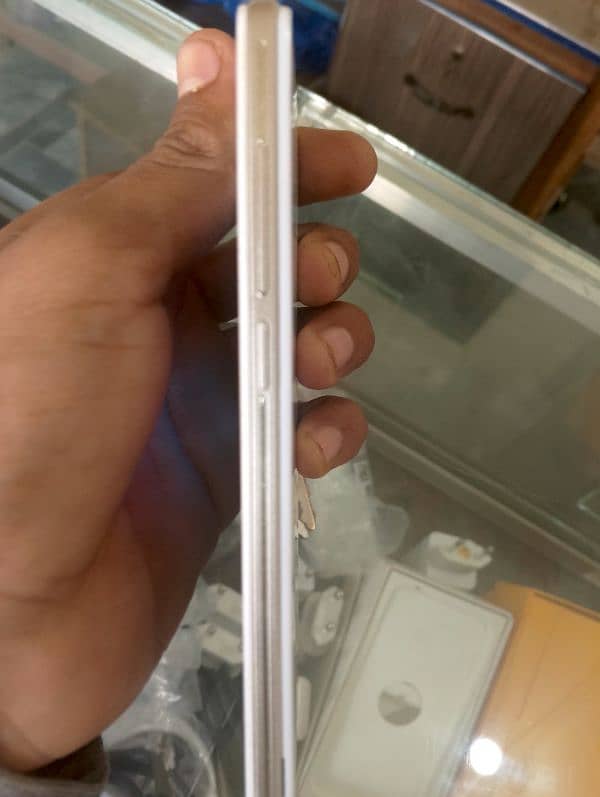 vivo y57 4 64 box saat ha 7