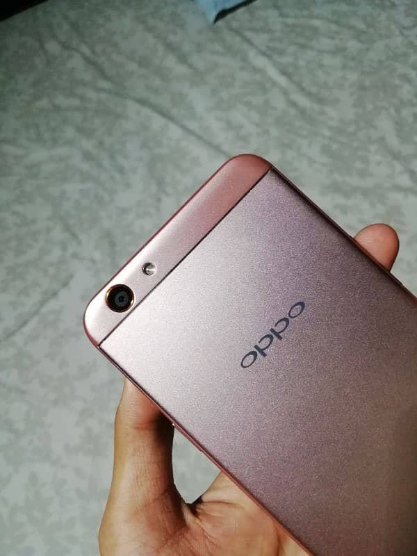 oppo f1s 4Gb / 64Gb Mobile 4G / No vivo infinix tecno samsung huawei 3