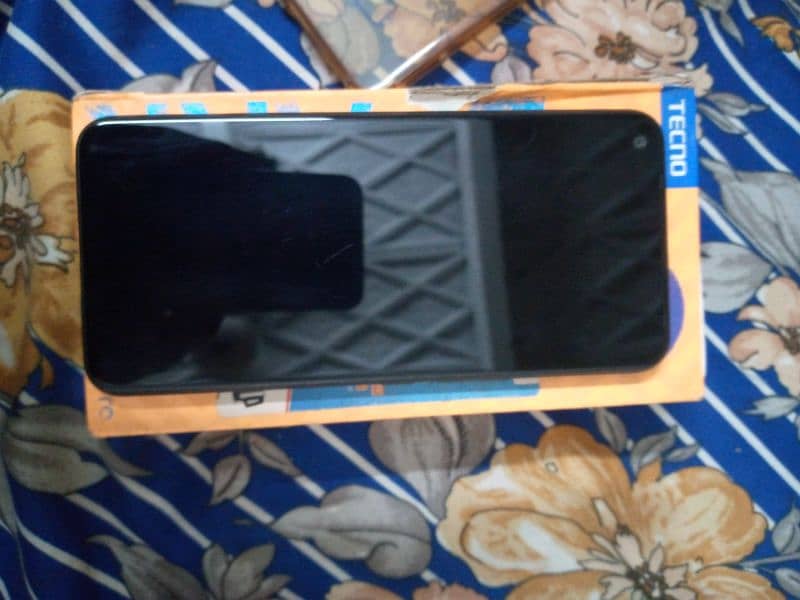 tecno spark 7 pro 4 64 5