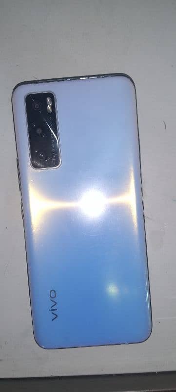 vivo v2022 5