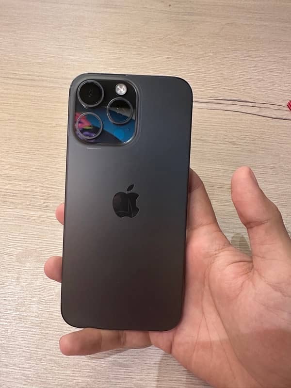 Iphone 15 pro max 2