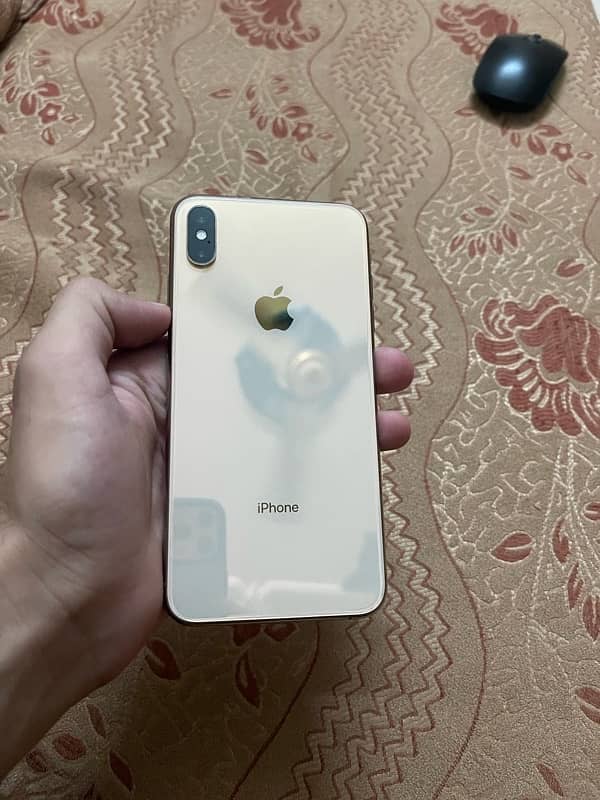 iphone xs max 2