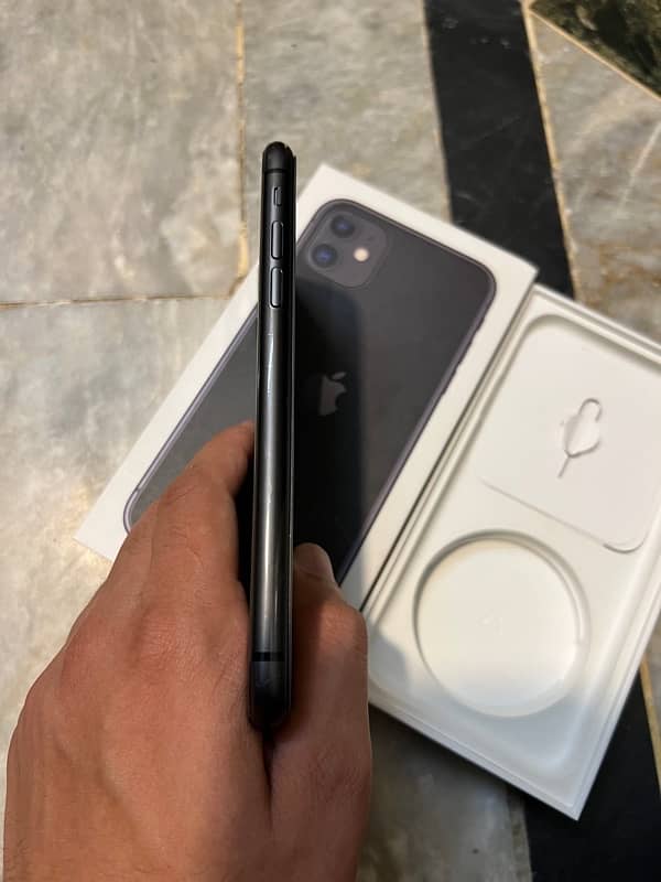 Iphone 11 Black Colur 64gb Jv 8