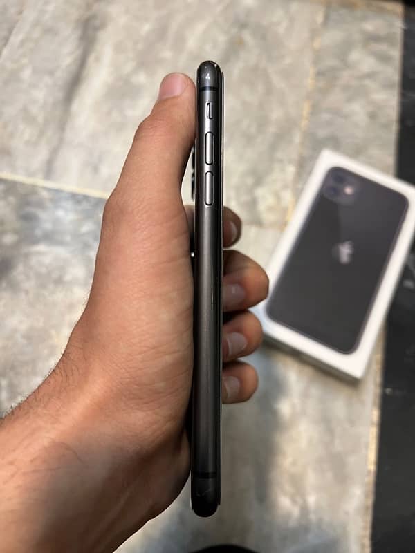 Iphone 11 Black Colur 64gb Jv 11