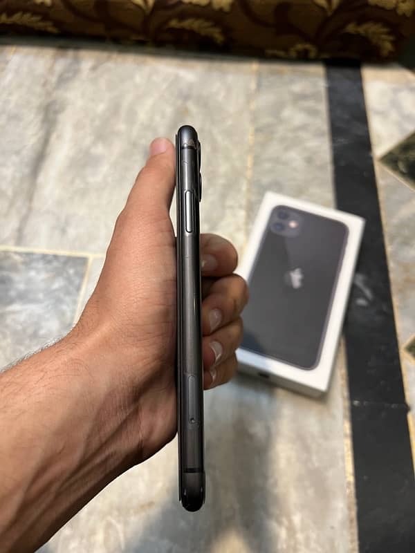 Iphone 11 Black Colur 64gb Jv 13