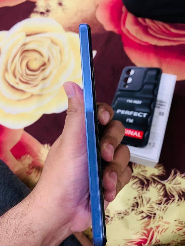 vivo Y17S 4+4 128 new Fon price 30000 2