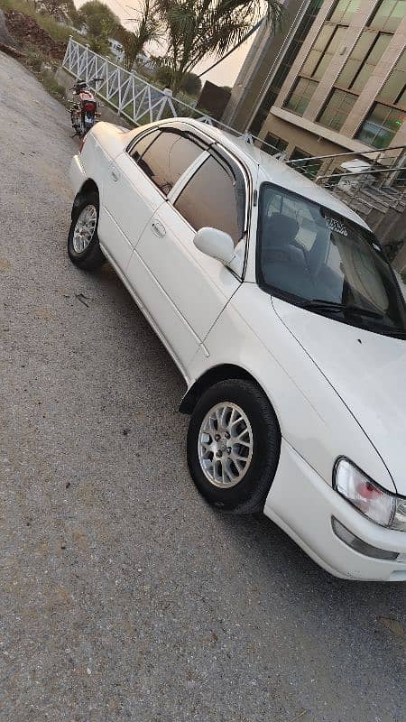 Toyota Corolla 2.0 D 2001 3