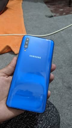 Samsung A50 4 128 gb