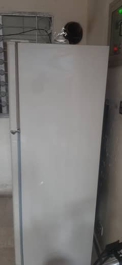 Dawlance fridge door rubber are new installed white colour