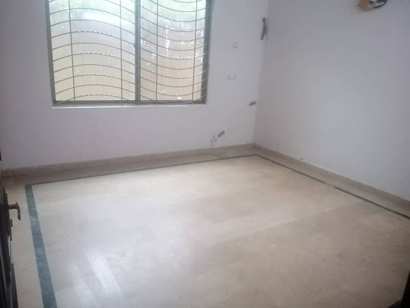 Ground Floor Available For Rent 3