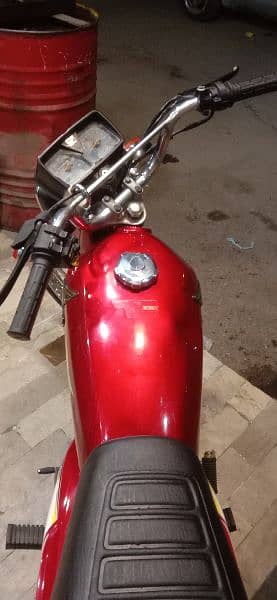 Honda 125 Karachi numbar 3