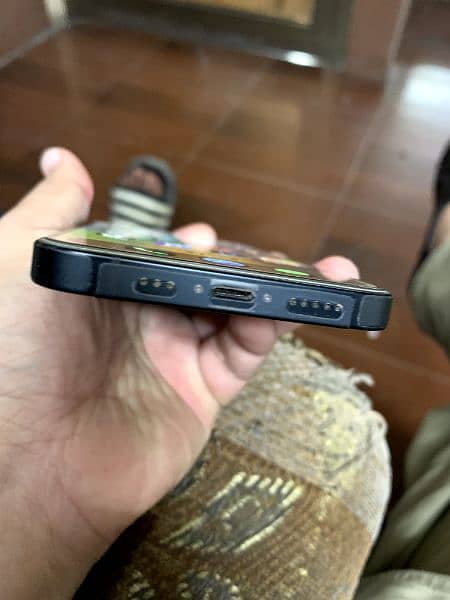 Iphone 13 JV 128gb Black 5