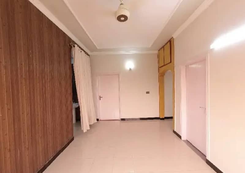 G-11/4 FGEHA E-Type 2nd Floor Flat For Sale 9