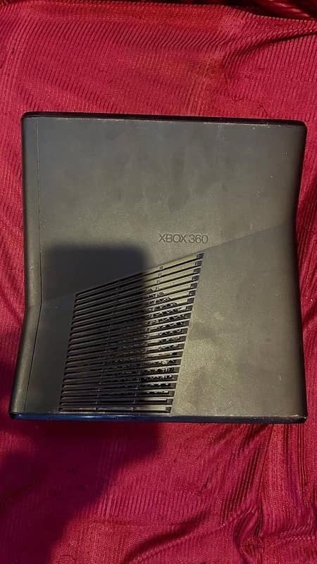 X Box 360 Slim Ultra 10/10 Full Ok   With Orginal Controler 2