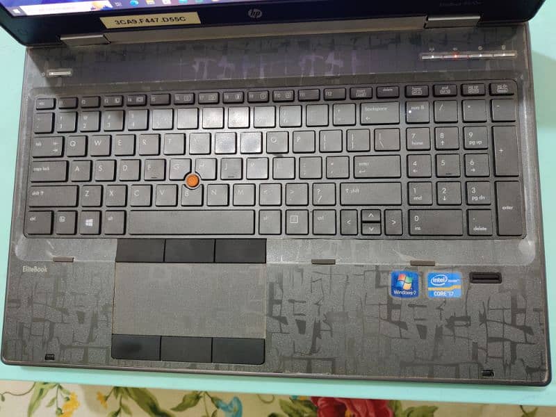 HP EliteBook 8570w Workstation 1