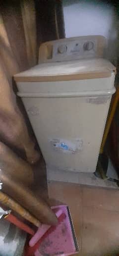 good condition dryer urgent sale 0