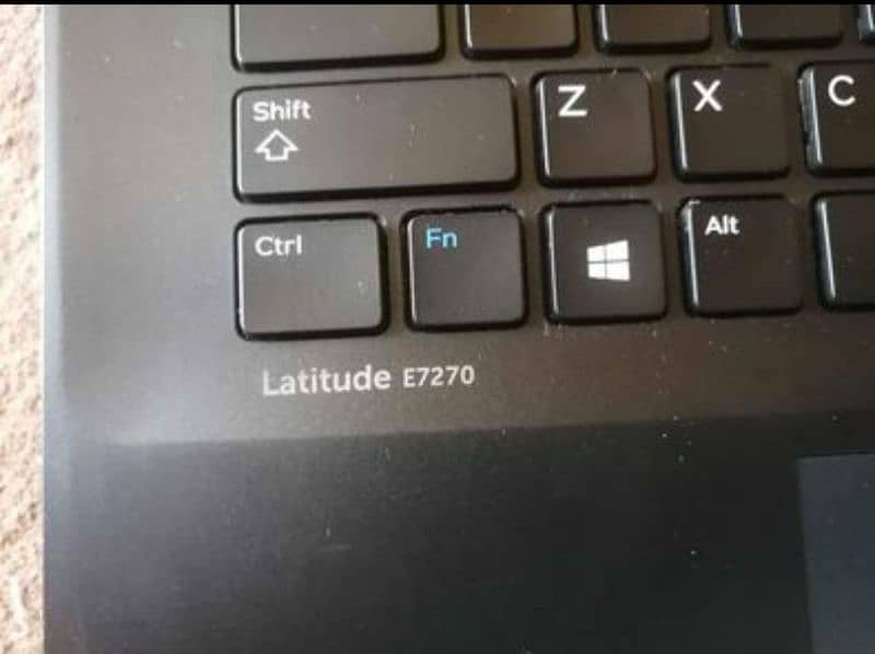 latitude E7270 Slim Ultrabook Intel Core i5 6th Generation 7