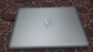 Macbook Pro 2011 late