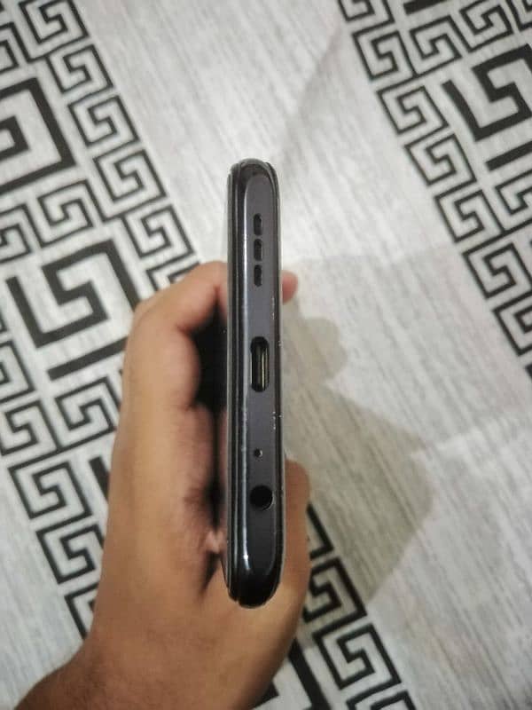 Redmi Note 10 4/128 GB 1