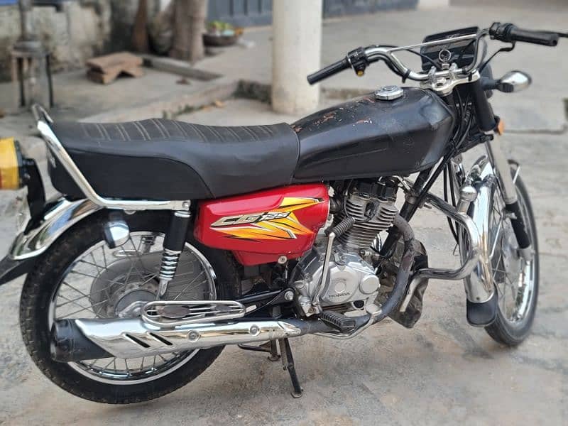 Honda cg 125 model 2021 original color red 1