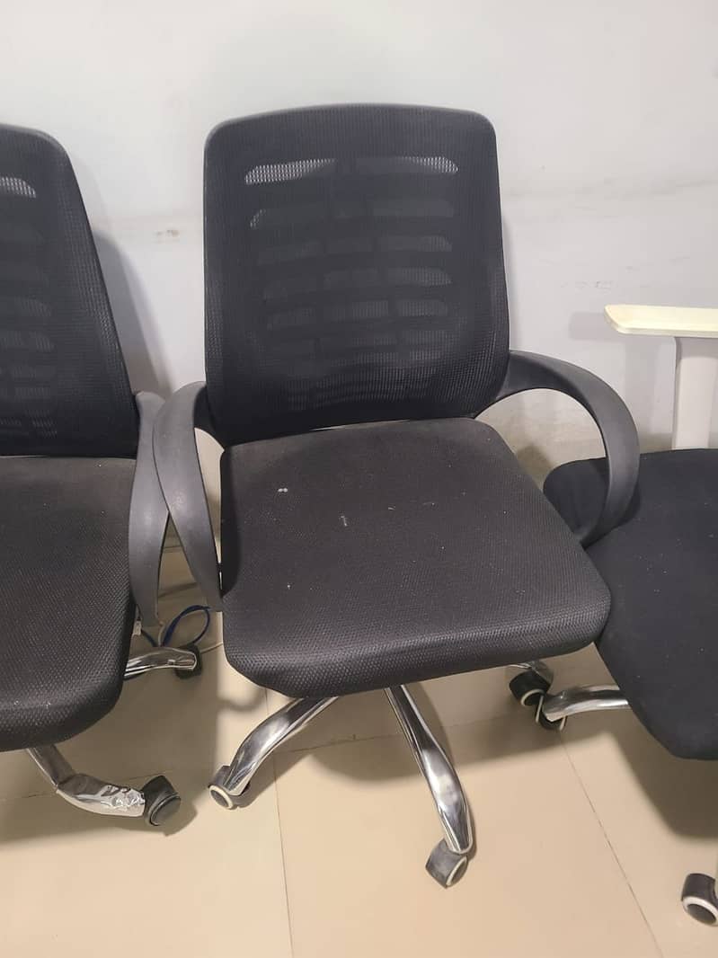 Office chair With Good Condition 0