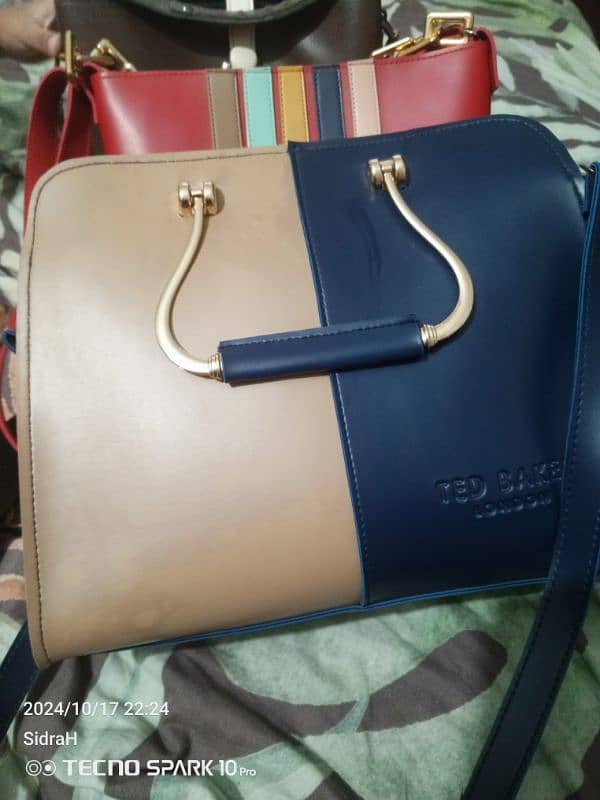 bags in excellent condition in different prices 3