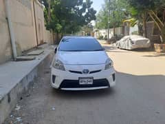 Toyota Prius 2012 reg 2016 ( 03161135975)