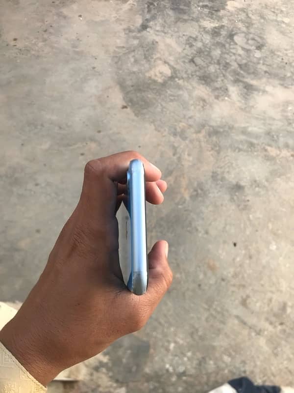 iphone Xr 64gb Non PTA Jv condition 10/10 5