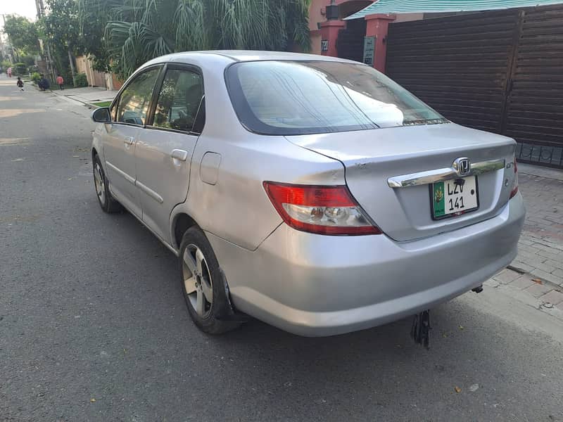 Honda City IDSI 2005 5