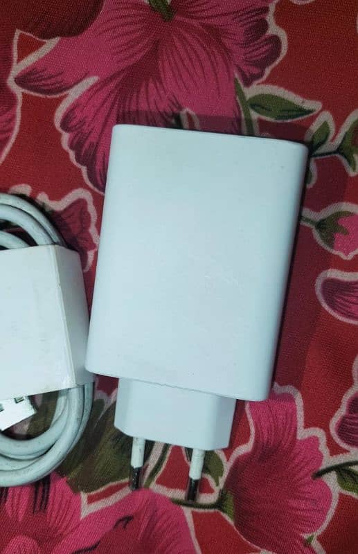 Vivo 80 wat charger original box wala 03129572280 2