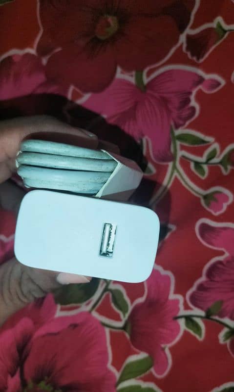 Vivo 80 wat charger original box wala 03129572280 5