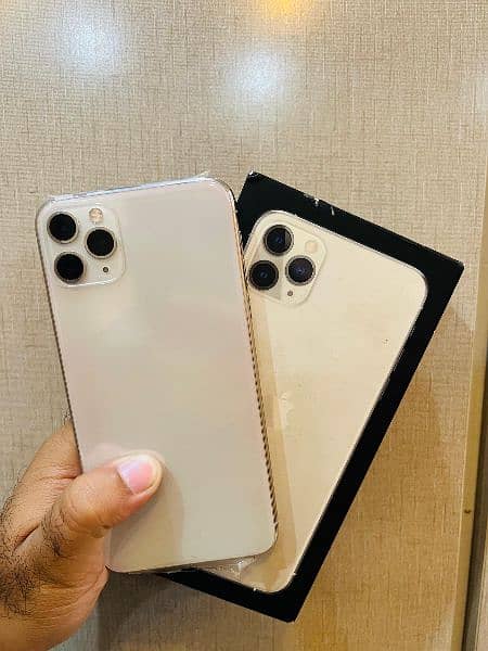 Iphone 11 pro max  64gb PTA approved 0