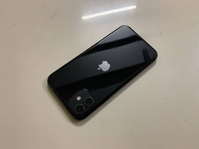 Apple iPhone 11 128gb Space Grey E-Sim Time Remaining 4