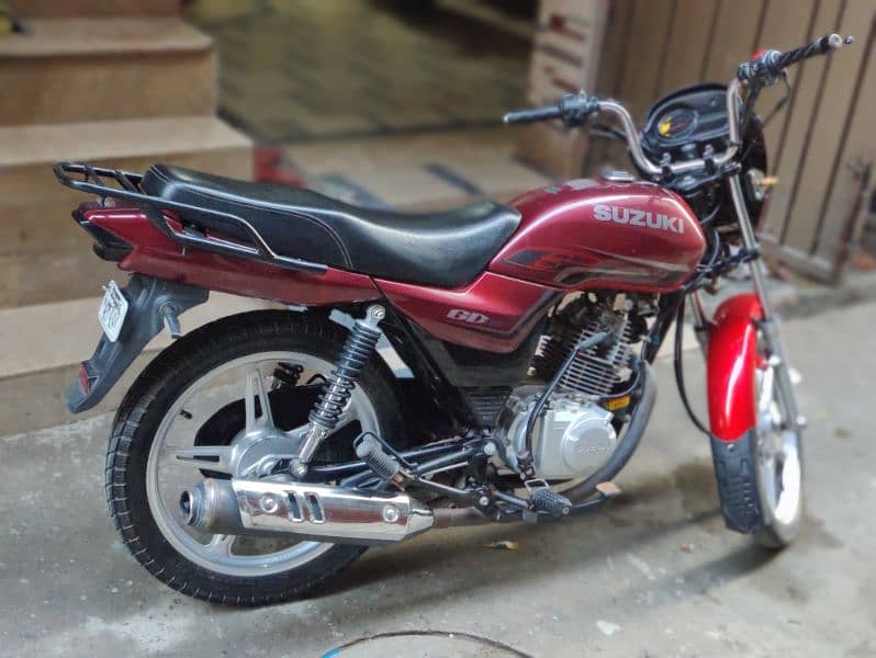 SUZUKI GD 110S 9