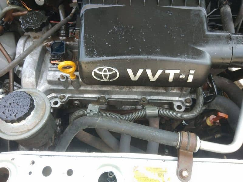 Toyota Vitz 2 door 4