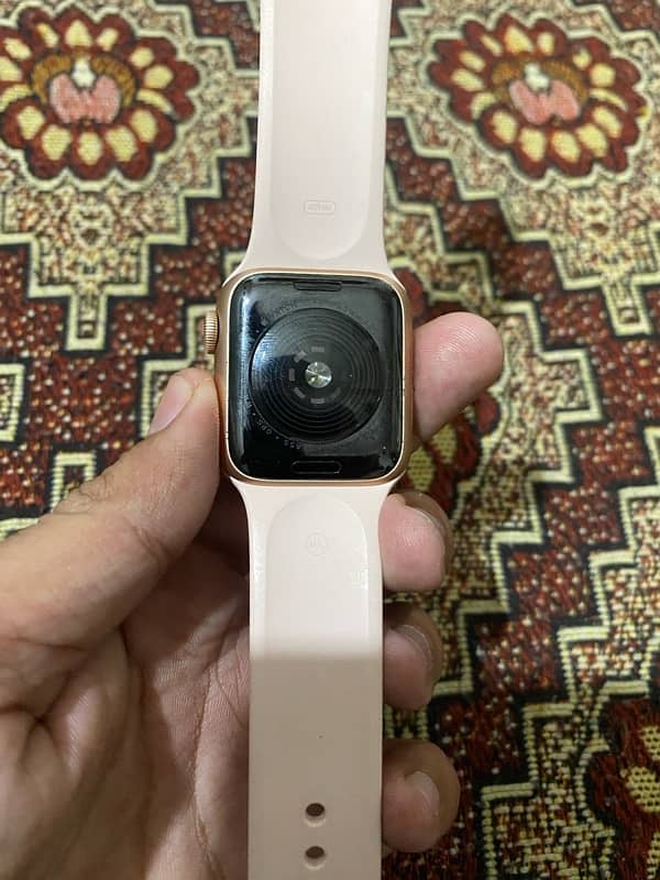 Apple Watch Se 1st gen 4